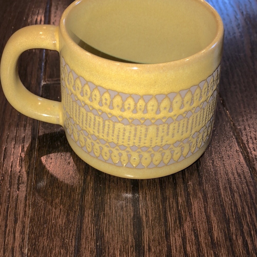 Hearth and hand yellow boho ceramic mug - Picture 3 of 4